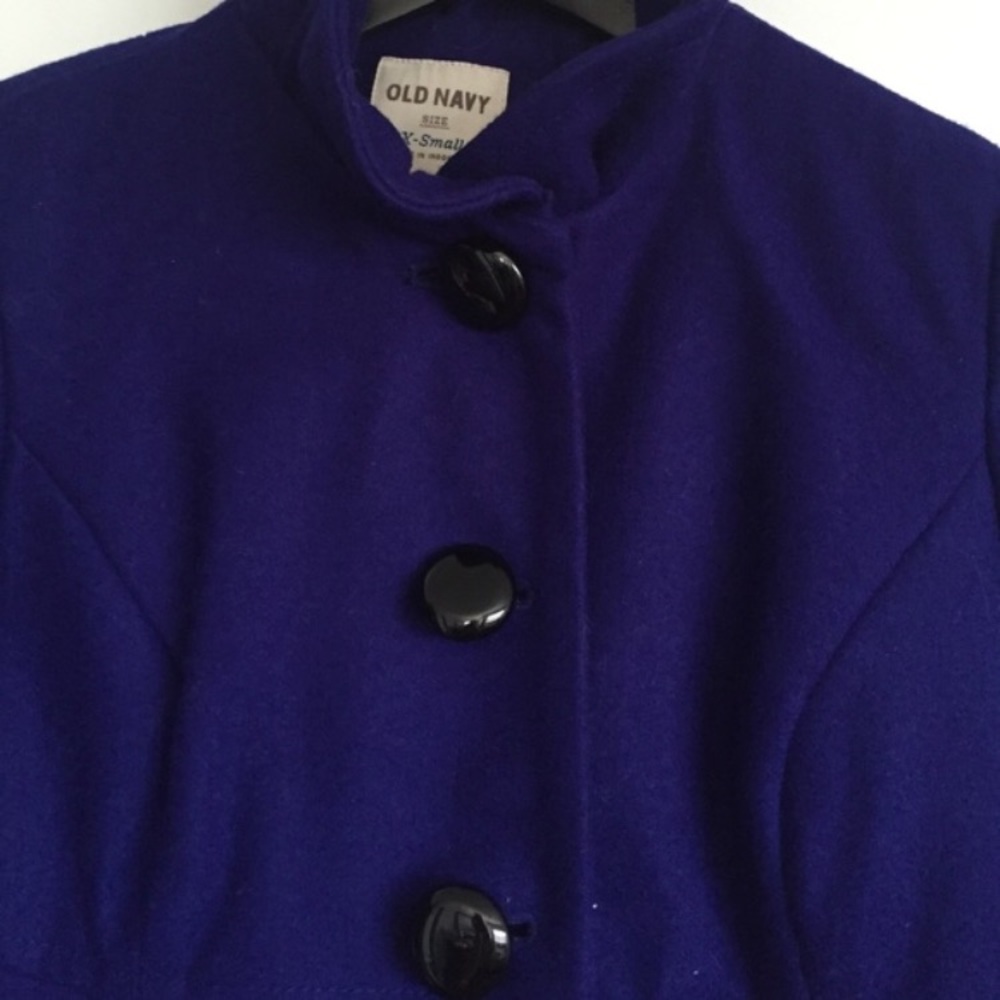 Pea coat - Picture 2 of 3